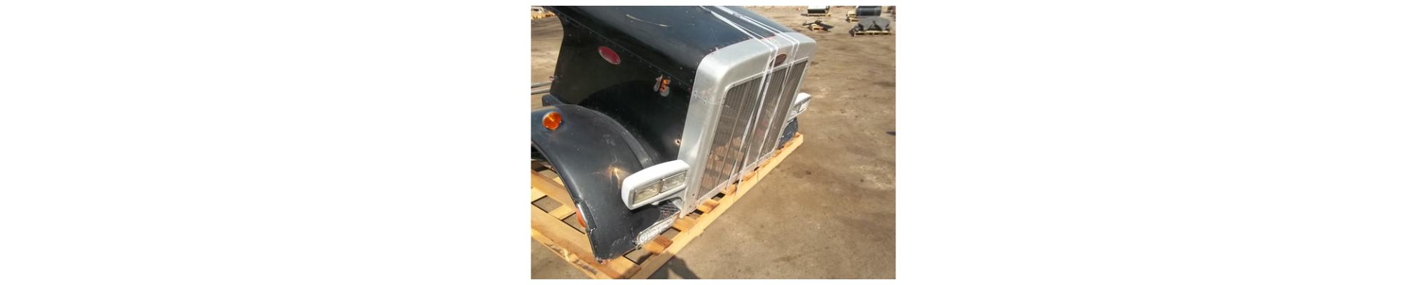 Peterbilt 359 Hood In Fresno Ca 1740691