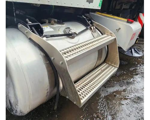 peterbilt-365-fuel-tank-strap #1448158