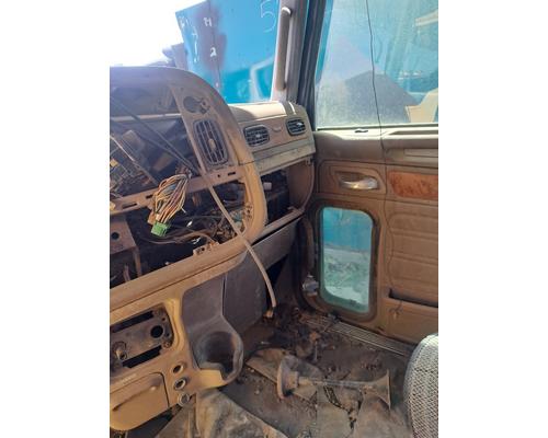 PETERBILT 367 Cab