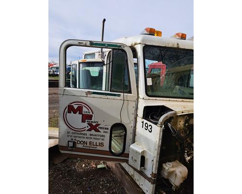 PETERBILT 375 Cab or Cab Mount