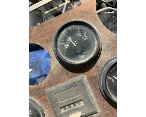 PETERBILT 375 Dash Panel