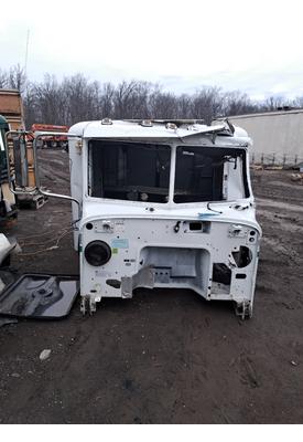 PETERBILT 377 Cab or Cab Mount