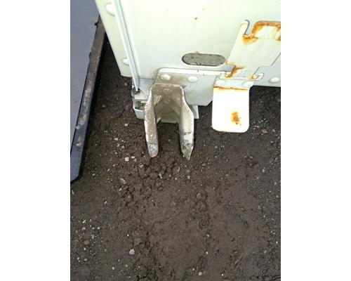 PETERBILT 377 Cab or Cab Mount