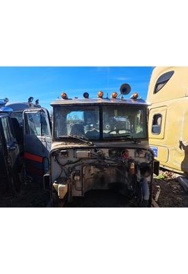 PETERBILT 377 Cab
