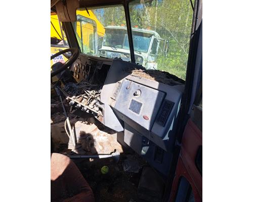 PETERBILT 377 Cab