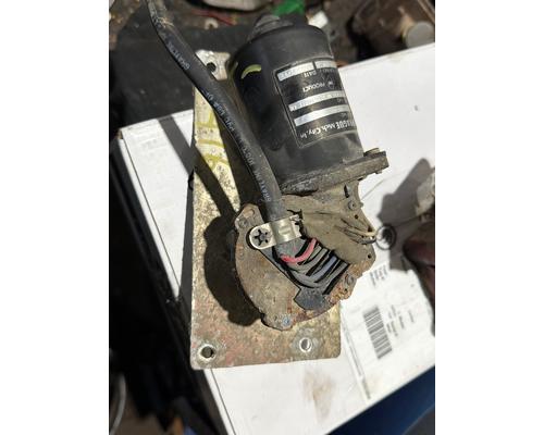PETERBILT 377 Wiper Motor, Windshield Transmission Linkage