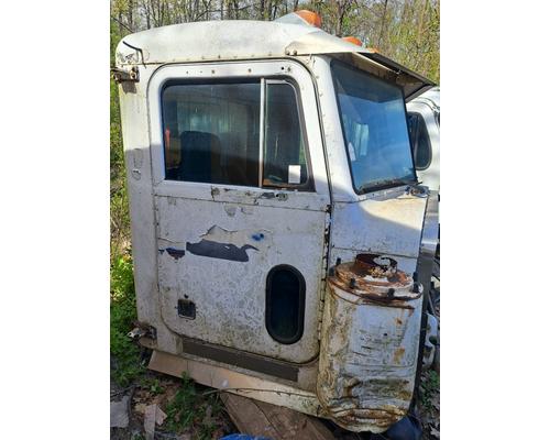 PETERBILT 378 Cab or Cab Mount