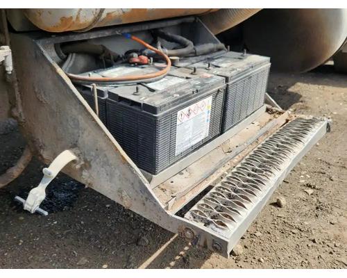 Peterbilt 379 Battery Box # Peterbilt 379 Battery Box #
