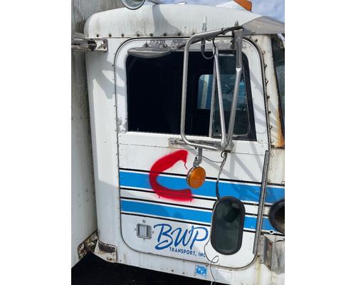 PETERBILT 379 Door Assembly, Front