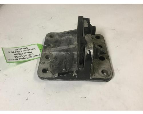 PETERBILT 379 Engine Mounts