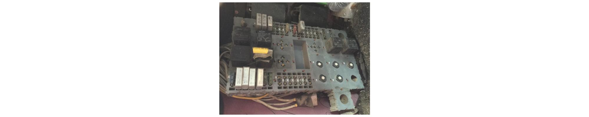 PETERBILT 379 Fuse Box in Spencer, IA #24652427
