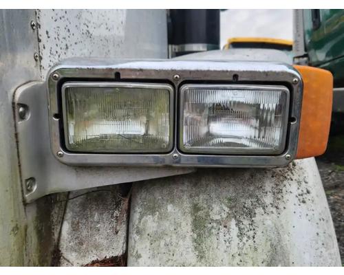 peterbilt-379-headlamp-assembly #1434591