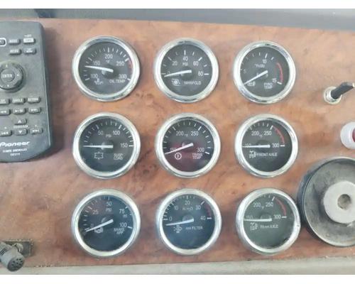  Peterbilt 379 Instrument Cluster #