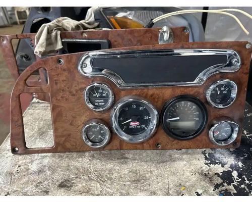  Peterbilt 379 Instrument Cluster #