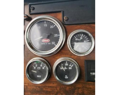 peterbilt-379-instrument-cluster #1449407