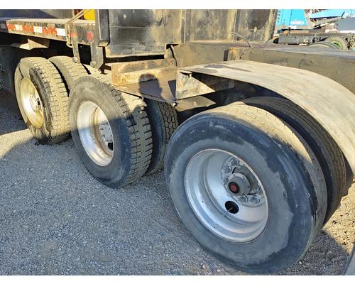 PETERBILT 379 Rebuilders