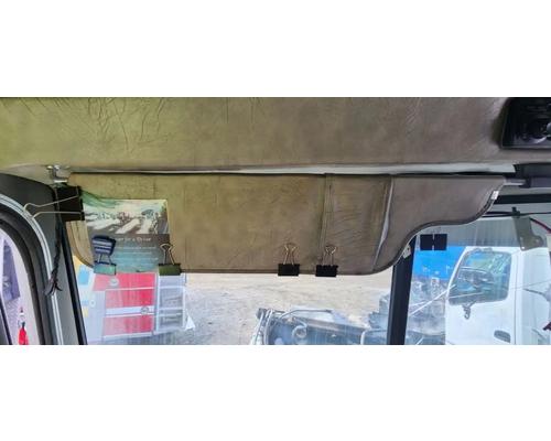  Peterbilt 379 Visor #