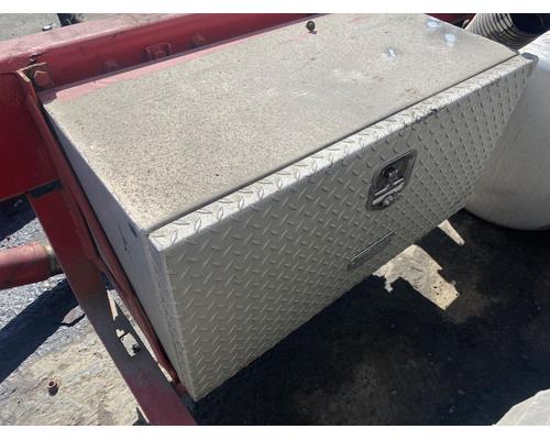 peterbilt-379-tool-box #721100