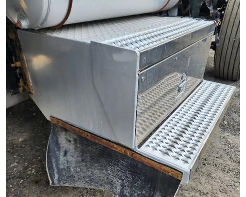 peterbilt-379-tool-box #1449690