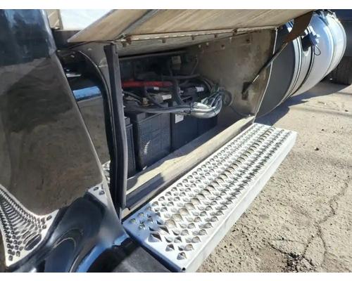 Peterbilt 384 Battery Box # Peterbilt 384 Battery Box #