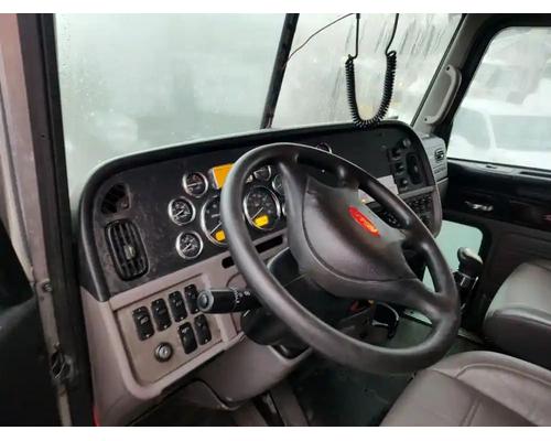 Peterbilt 384 Dash Assembly # Peterbilt 384 Dash Assembly #
