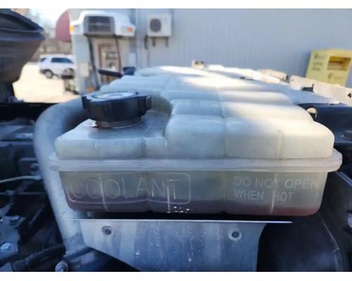  Peterbilt 384 Radiator Overflow #
