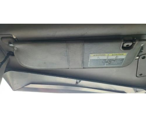  Peterbilt 384 Visor #
