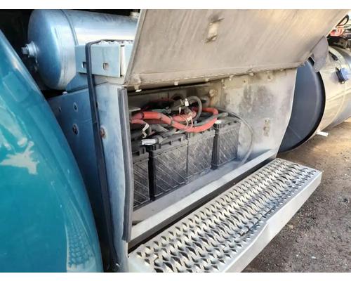  Peterbilt 386 Battery Box #