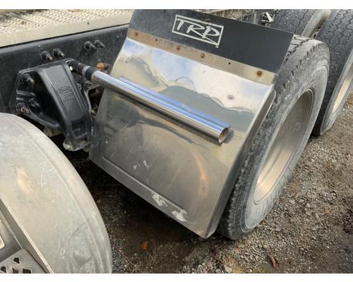 peterbilt-386-fender #1330222