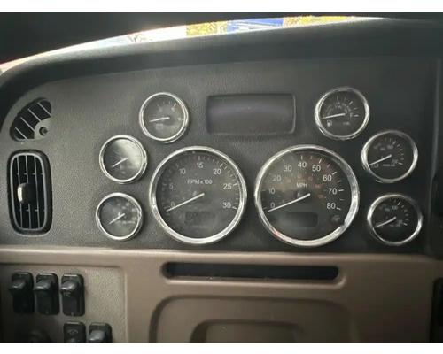  Peterbilt 386 Instrument Cluster #