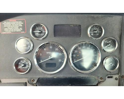  Peterbilt 386 Instrument Cluster #