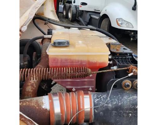 peterbilt-386-radiator-overflow #1360669