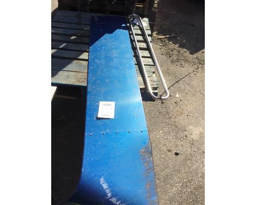 2011-peterbilt-386-skirt #1413262
