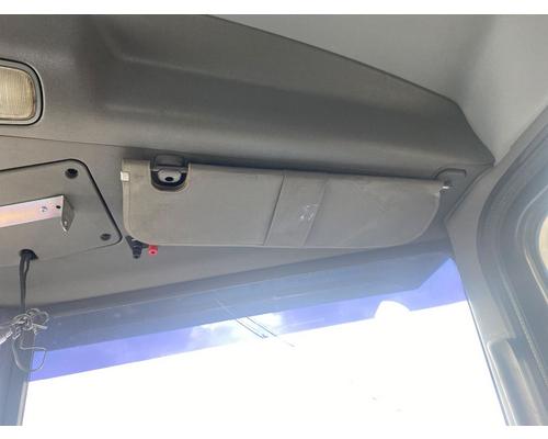  Peterbilt 386 Visor #