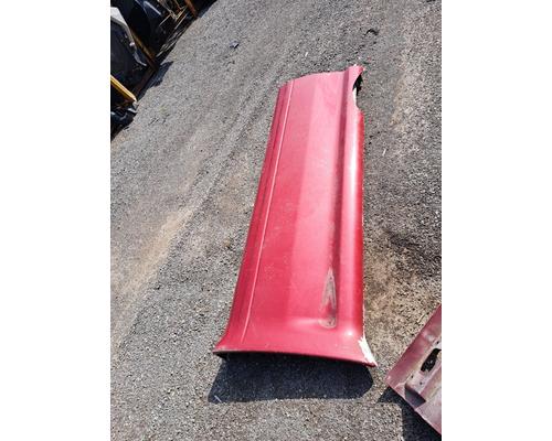 PETERBILT 386 Side Fairing