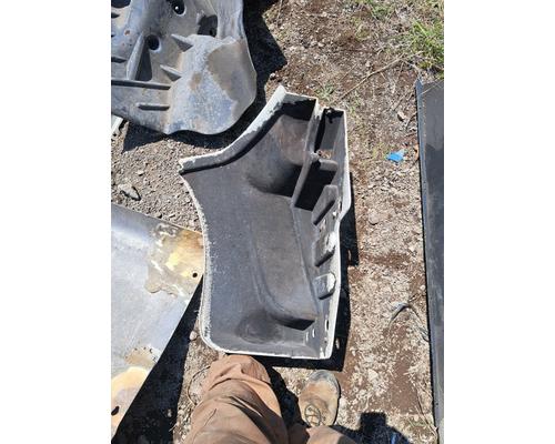 PETERBILT 387 Fender Extension