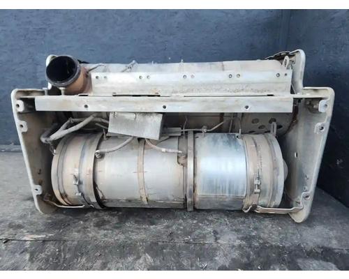  Peterbilt 388 DPF - Diesel Particulate Filter #