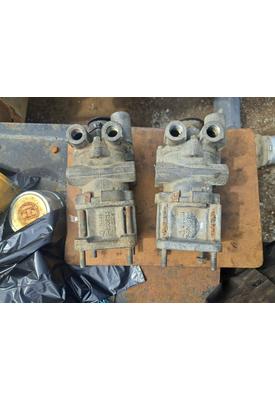 PETERBILT 567 Air Brake Components