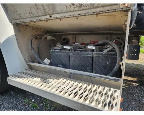 peterbilt-567-battery-box #1449189