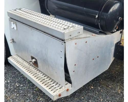 Peterbilt 567 Battery Box # Peterbilt 567 Battery Box #