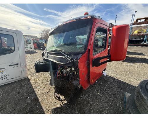 2016-peterbilt-567-cab #1423190