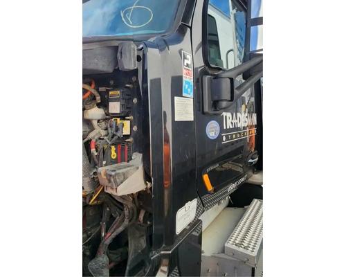 peterbilt-567-cowl #1428311