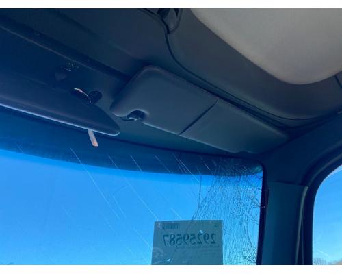  Peterbilt 567 Visor #
