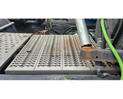  Peterbilt 579 Battery Box #