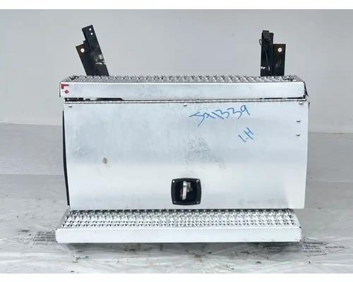 Peterbilt 579 Battery Box # Peterbilt 579 Battery Box #