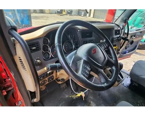 Peterbilt 579 Dash Assembly # Peterbilt 579 Dash Assembly #