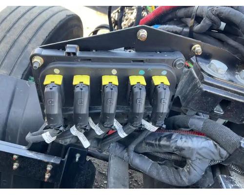  Peterbilt 579 ECM #