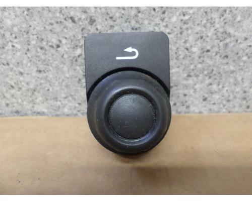 PETERBILT 579 ELECTRONIC PARTS MISC OEM# Q27-1012-202 in