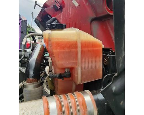  Peterbilt 579 Radiator Overflow #