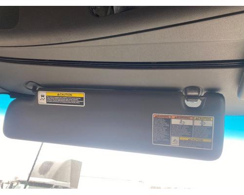  Peterbilt 579 Visor #